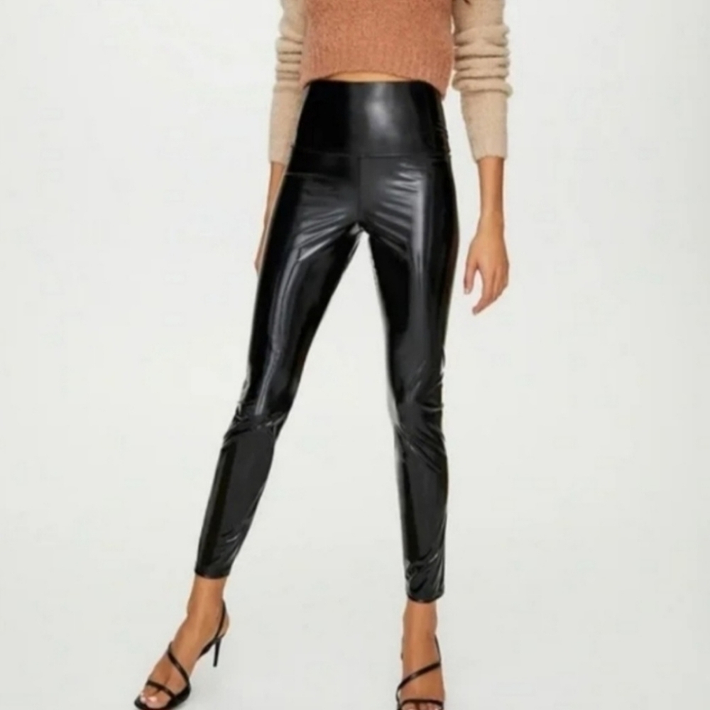 Wilfred Free XS Black Skinny High Rise Vegan Leather Daria Legging Pants